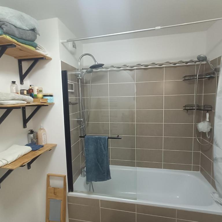 Appartement T3 garage privé terrasse - Appartamento con 1 Camera da Letto - 5