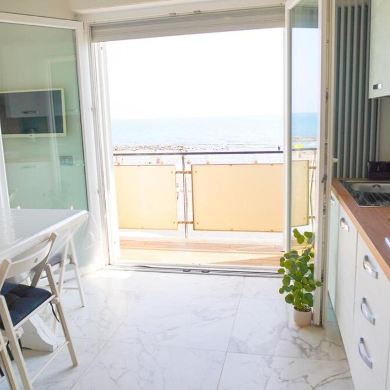 Luxury Rome by the Sea 2 - Appartamento con 2 Camere da Letto - 27