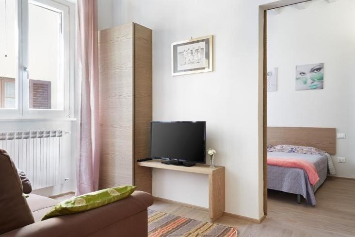 Appartamento Luna Florence at your fingertips - Appartamento con 2 Camere da Letto - 12