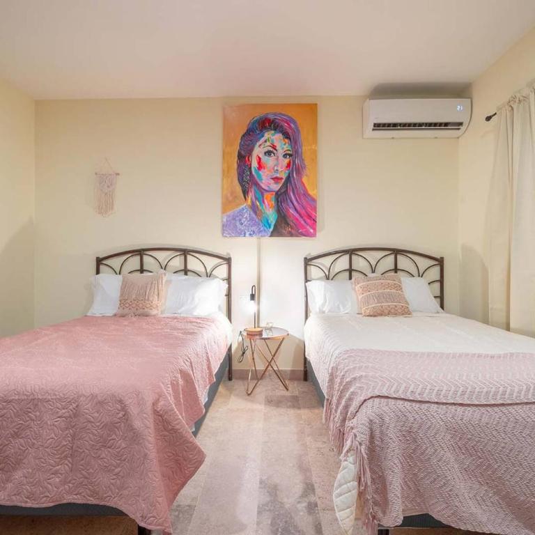 Condo Verde Oasis - Central 2 bedroom with pool, gym, private terrace - At Veranto Condos - Two-Bedroom Apartment - 8