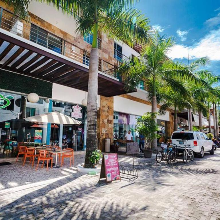 Modern 2 BR Condo Colorful and Creative - At Via 38 Condos A13 - Two-Bedroom Apartment - 31