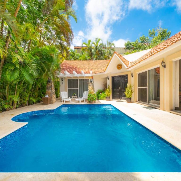 Luxury Villa 4BR with Private Pool - At Playacar ll - Villa Perla 15 - Apartment - 1