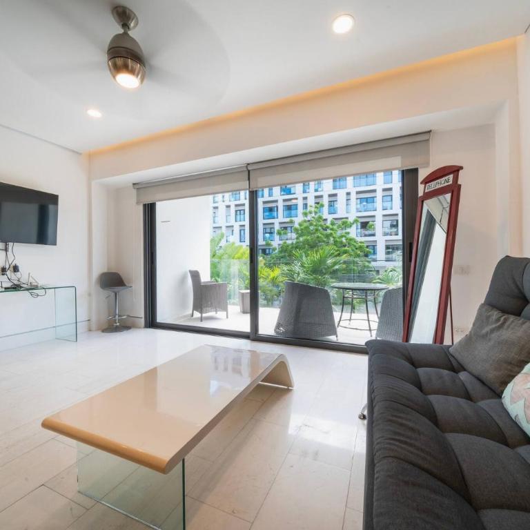 Condo Yucatan - Modern 1 Bedroom in Central Playa Near 5th - At Calle 38 condos - One-Bedroom Apartment - 10