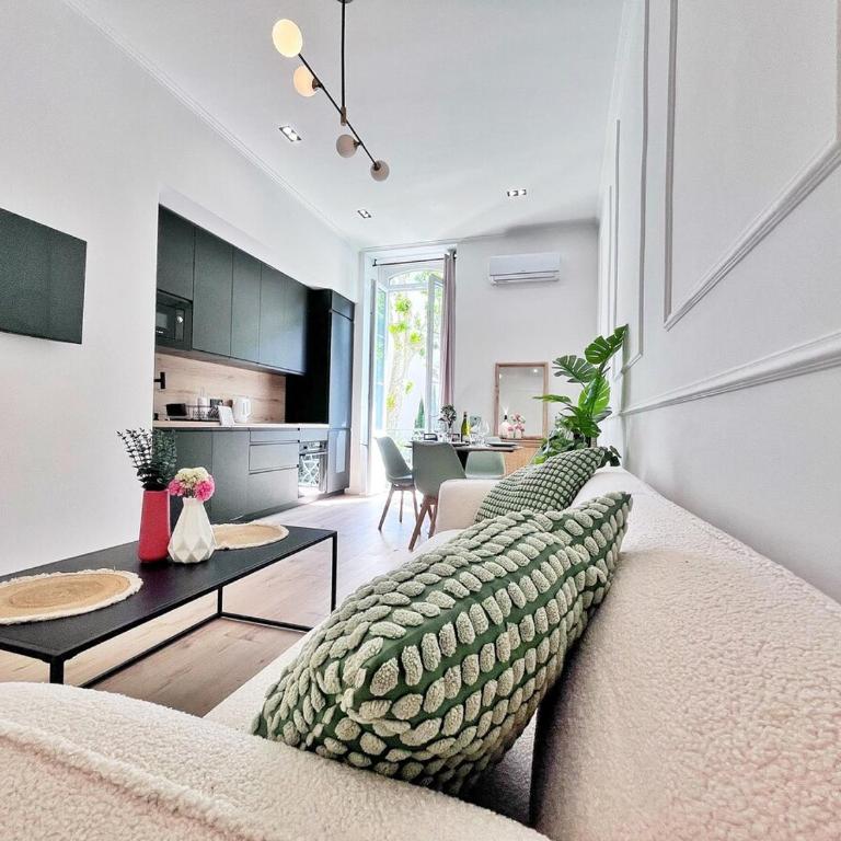 Ref 118 Oliviera 2 Beds Apartment in Riquier - Appartement 2 Chambres - 1