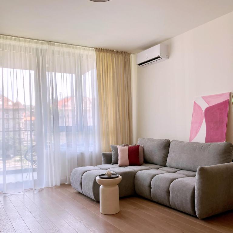 Waterfront Nights - One-Bedroom Apartment - 34