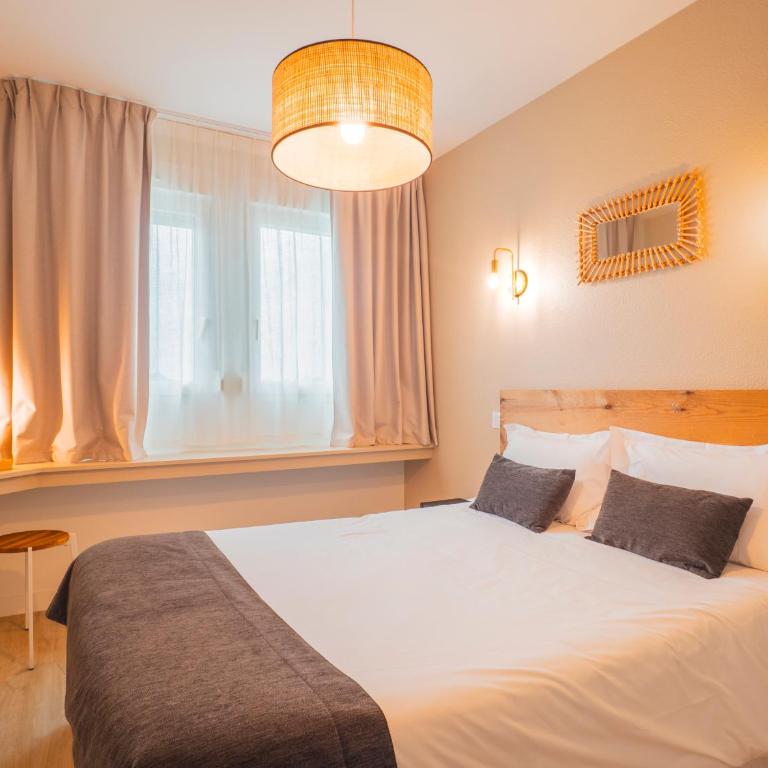 Hotel La Licorne - Chambre Double - 1