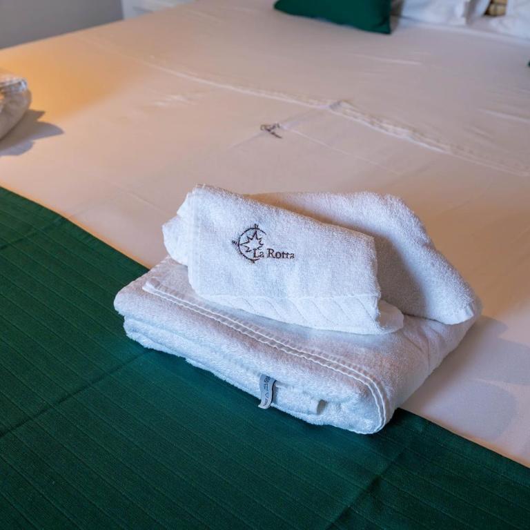 Tenuta La Rotta - Rooms & Pool - Appartamento Deluxe con 2 Camere da Letto - 4