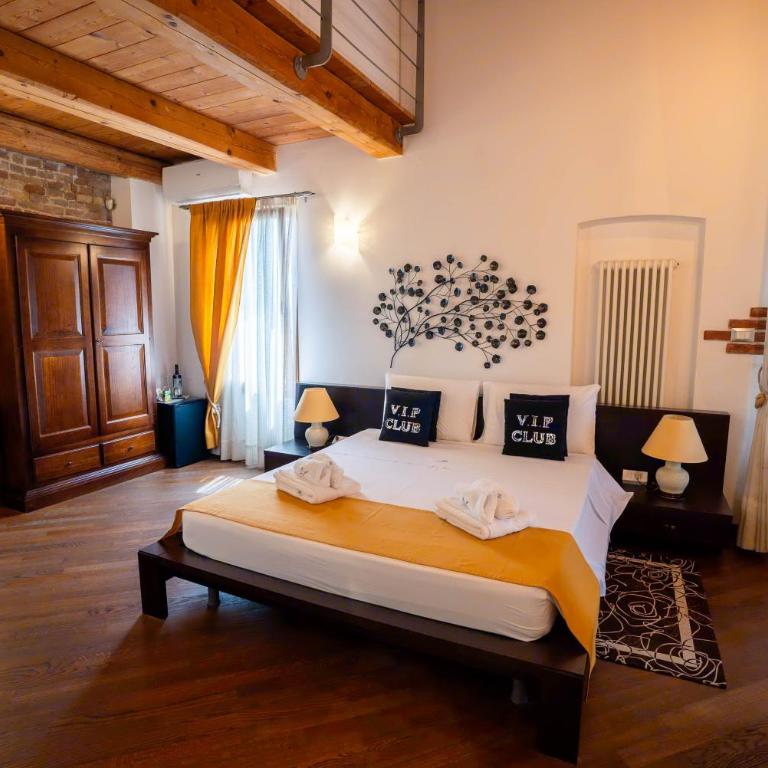 Tenuta La Rotta - Rooms & Pool - Suite Deluxe con Vasca Idromassaggio - 6