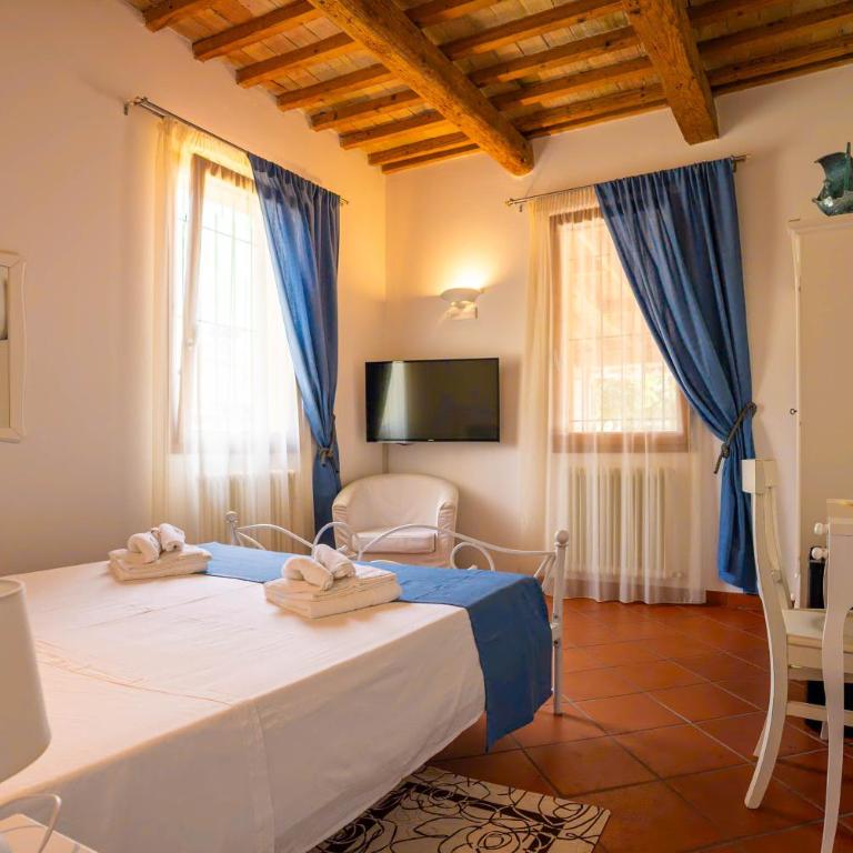 Tenuta La Rotta - Rooms & Pool - Suite con Vista Piscina - 3