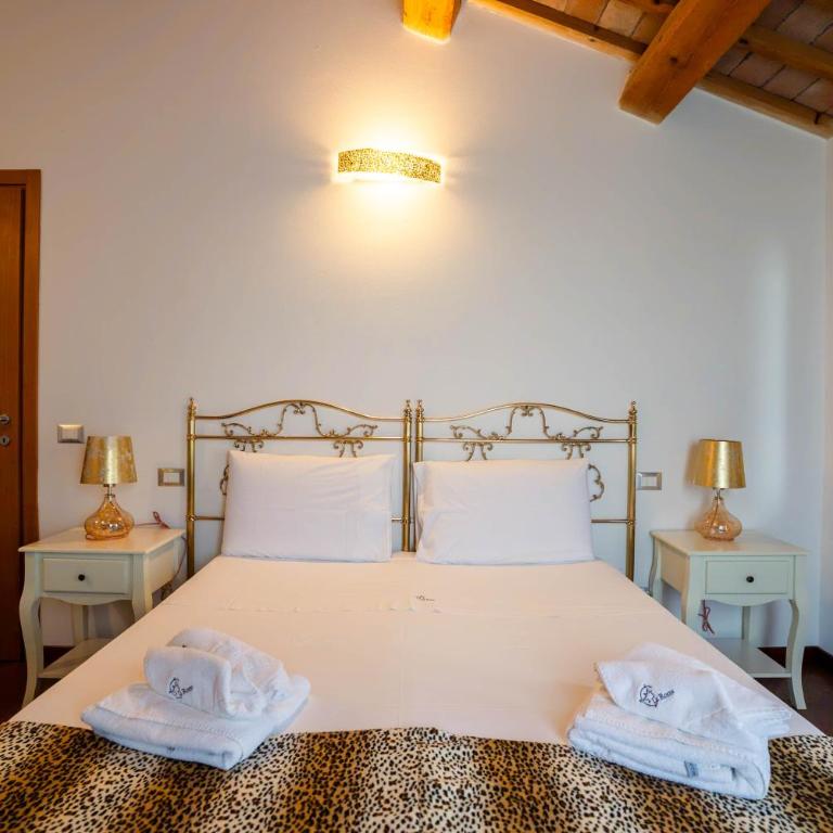 Tenuta La Rotta - Rooms & Pool - Suite Duplex - 3