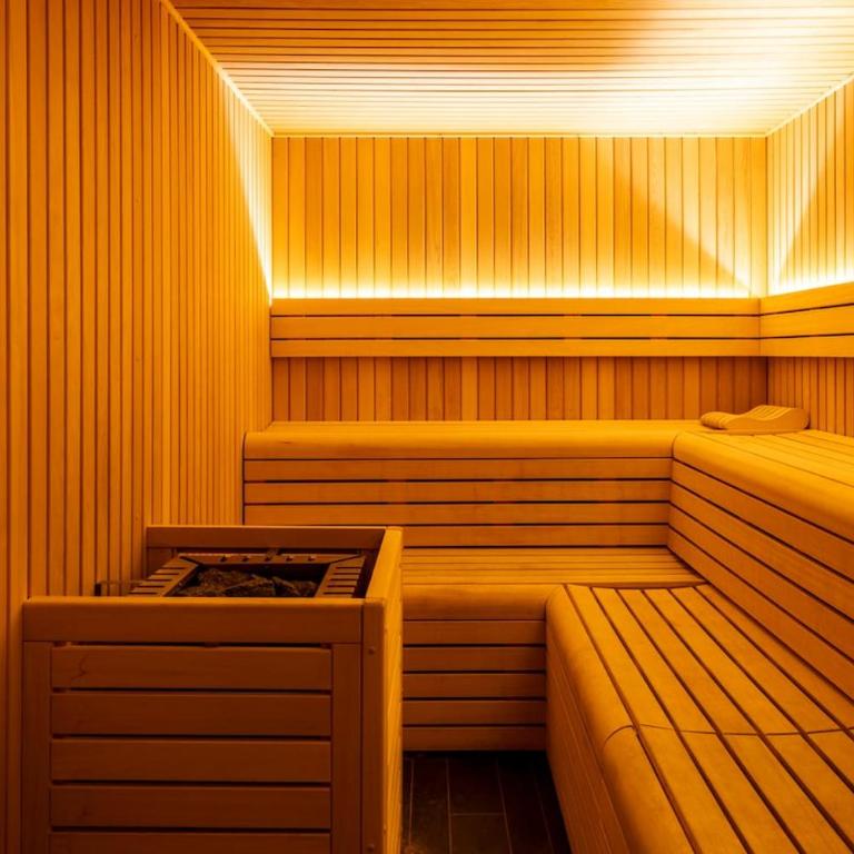 Luxury Mountain Stay l 1 Minute To Slopes l 6pax l GYM - SAUNA - POOL l by BonesVacances - Appartement 2 Chambres - 48