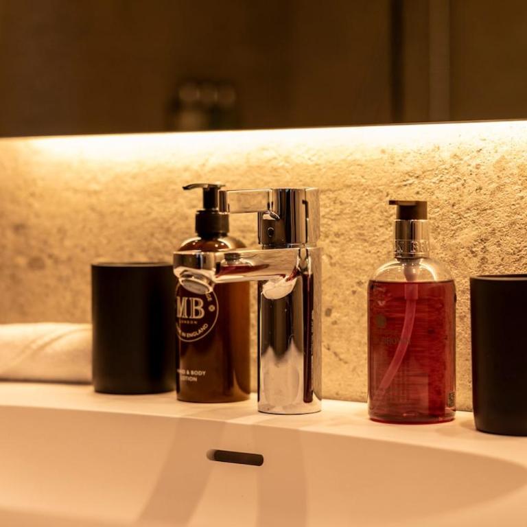 Luxury Mountain Stay l 1 Minute To Slopes l 6pax l GYM - SAUNA - POOL l by BonesVacances - Appartement 2 Chambres - 22