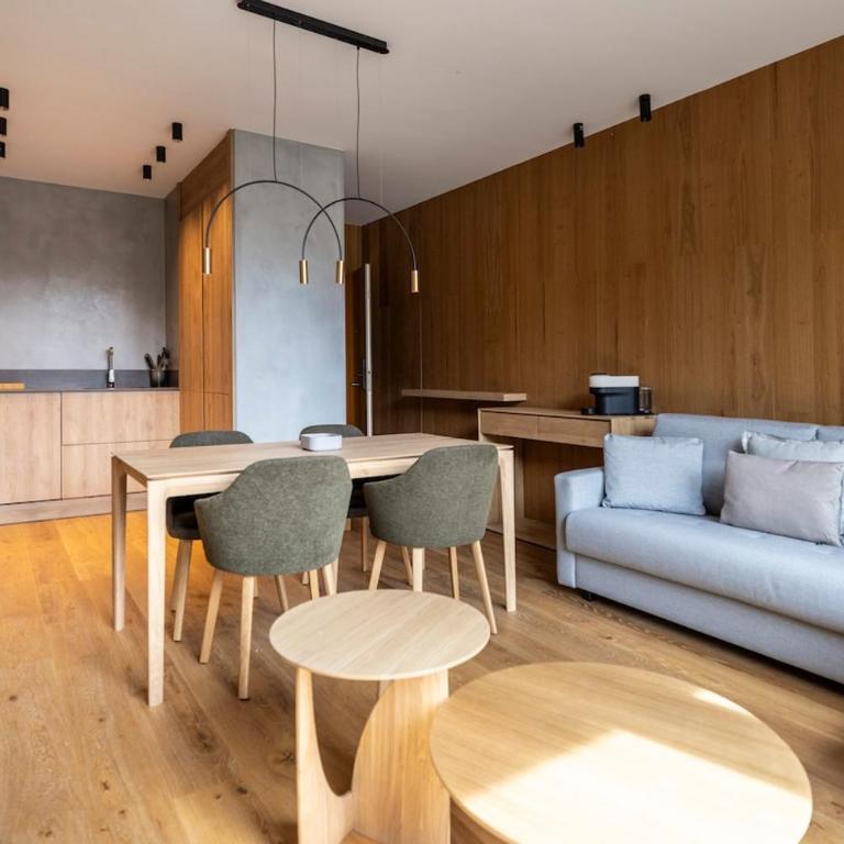 Luxury Mountain Stay l 1 Minute To Slopes l 6pax l GYM - SAUNA - POOL l by BonesVacances - Appartement 2 Chambres - 6