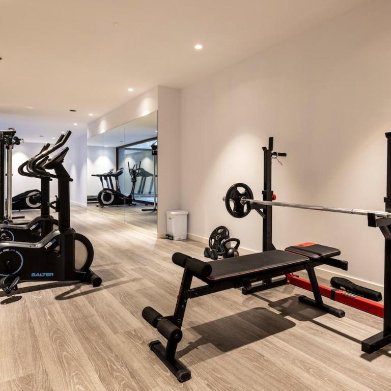 Luxury Mountain Stay l 1 Minute To Slopes l 6pax l GYM - SAUNA - POOL l by BonesVacances - Appartement 2 Chambres - 53