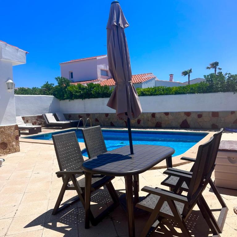 Chalets con piscinas privadas junto al mar - Casa de 4 dormitorios - 59
