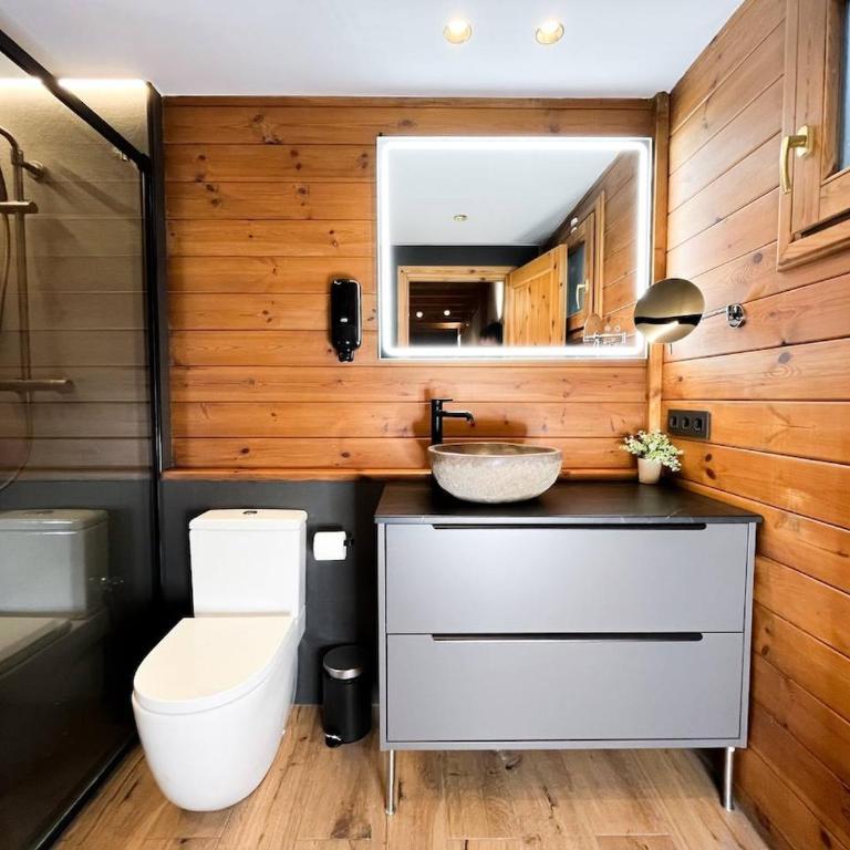 Rustic Retreat in Incles Valley Free Parking Mountain Views l by BonesVacances - Apartamento de 2 dormitorios - 8