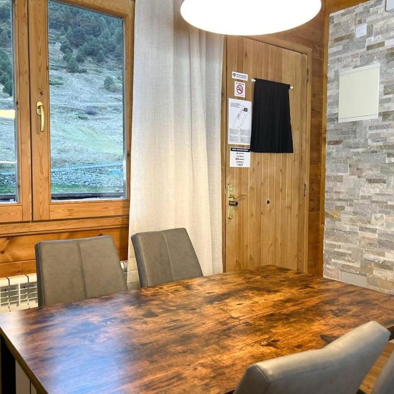 Rustic Retreat in Incles Valley Free Parking Mountain Views l by BonesVacances - Apartamento de 2 dormitorios - 26