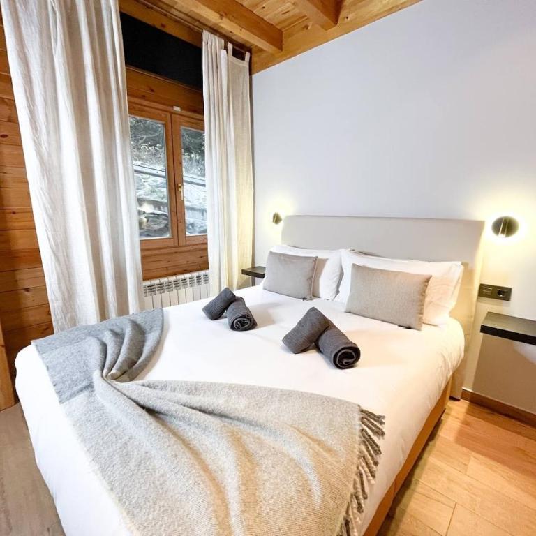 Rustic Retreat in Incles Valley Free Parking Mountain Views l by BonesVacances - Apartamento de 2 dormitorios - 28