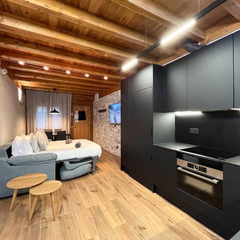 Rustic Retreat in Incles Valley Free Parking Mountain Views l by BonesVacances - Apartamento de 2 dormitorios - 58