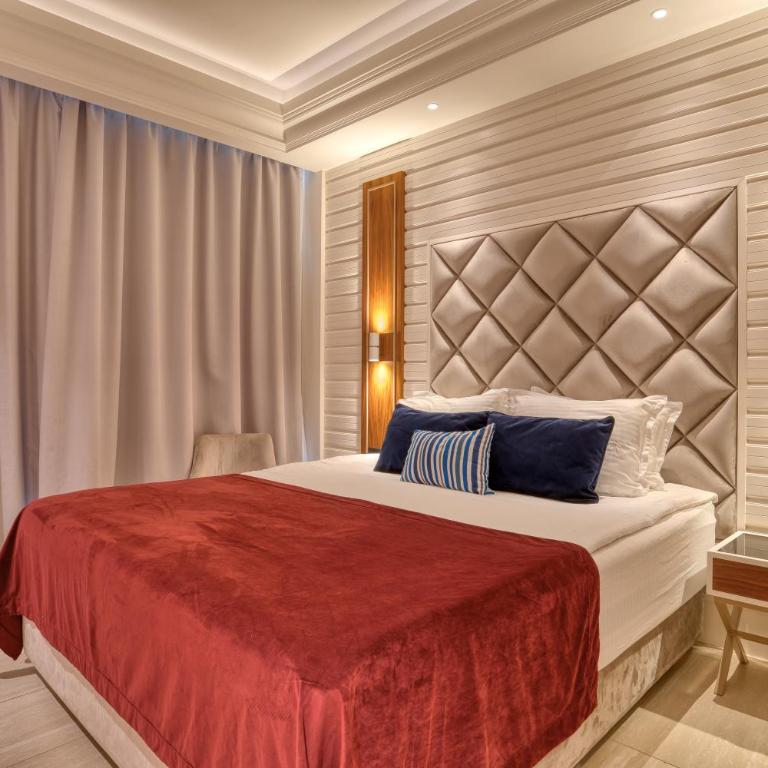 Boutique Hotel R Palazzo - Deluxe Double Room with Balcony and Sea View - 3