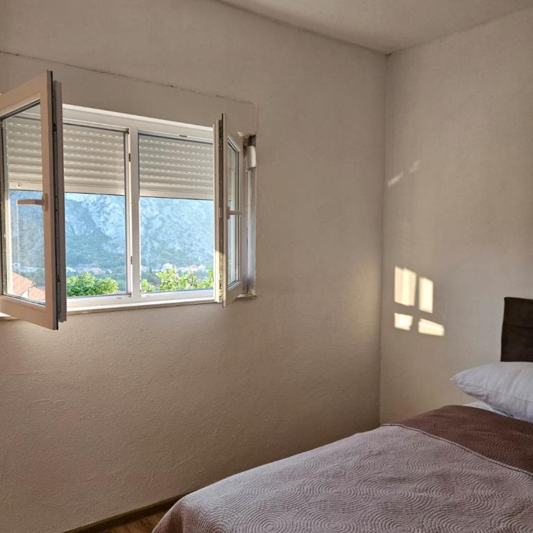 Glendale Apartment - One-Bedroom Apartment - 6