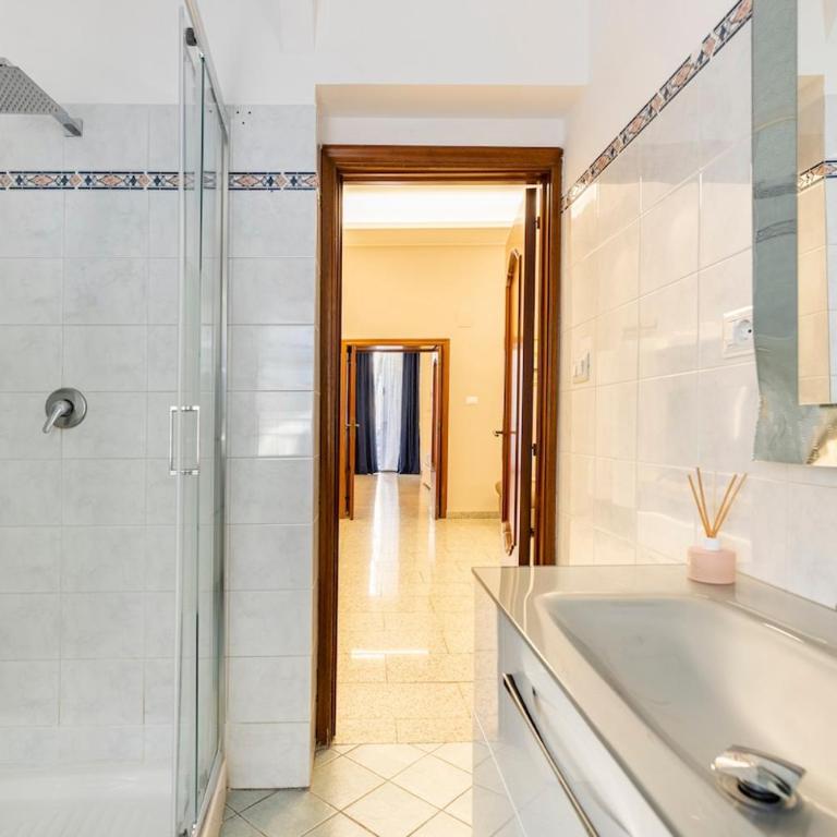 Elevincens Home - Two-Bedroom House - 28