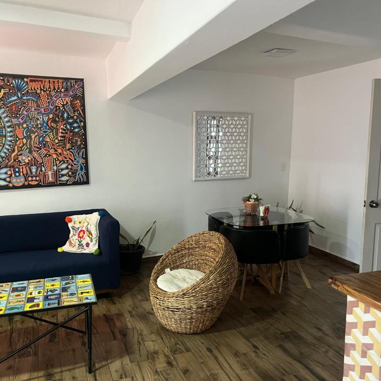 Casa en tlaquepaque - Three-Bedroom House - 26
