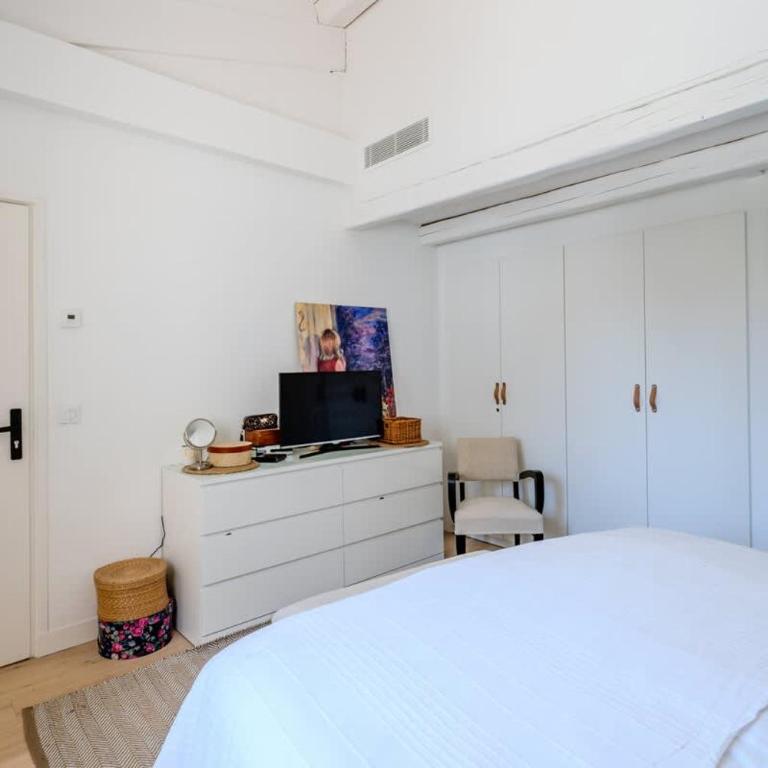 Maison de Ville avec Piscine & Jardin à 5 min de Cannes - Villa - 24