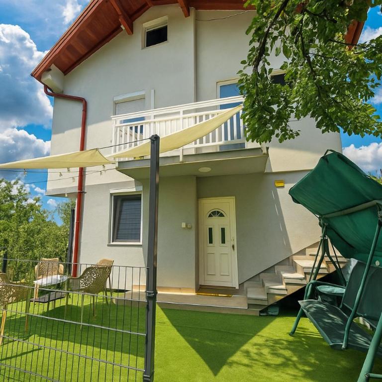 Modern House near Sarajevo with Terrace & Free Parking - Two-Bedroom Apartment with Balcony and Terrace - 26