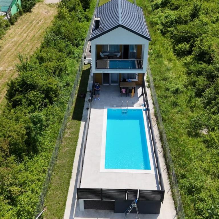 Villa Alisa - Two-Bedroom Villa - 1