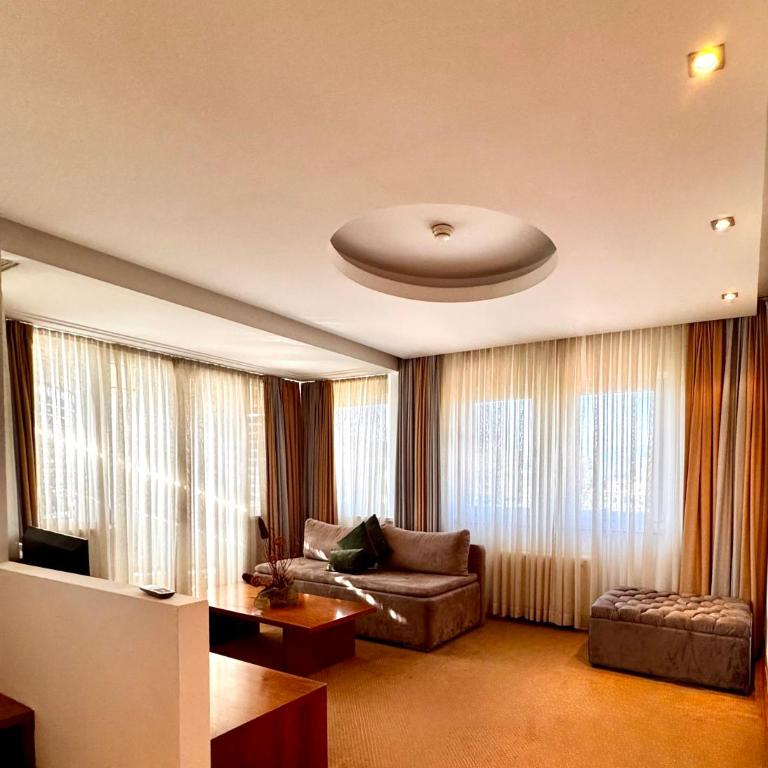 Hotel Exclusive - Suite - 1