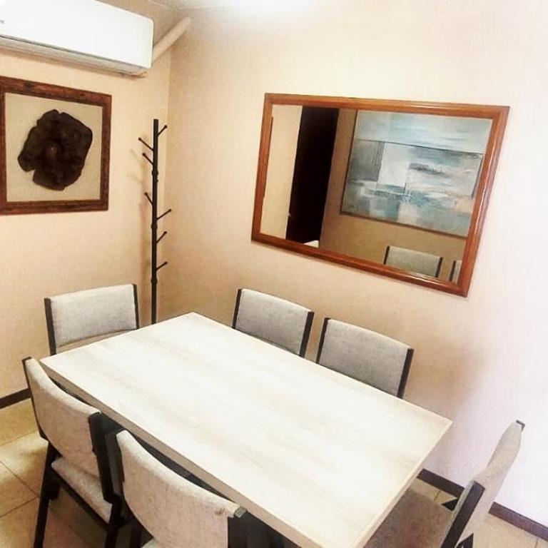 Hermosa planta baja con piscina, acceso a la Playa!!! - Apartamento Deluxe de 2 dormitorios con vistas al jardín - 14