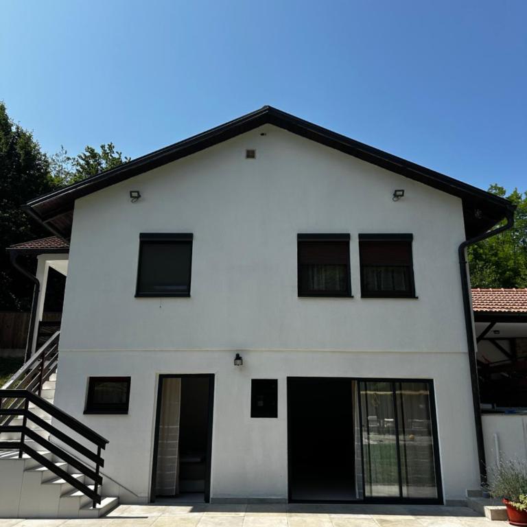 Holiday home with private pool ''Lux Banja Luka'' - Deluks Vila - 6