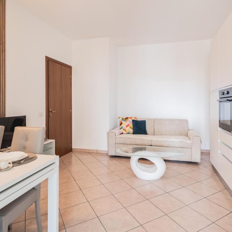 Vicino al Mare - Comodo per 5 - WiFi e Parcheggio Privato - Two-Bedroom Apartment - 14