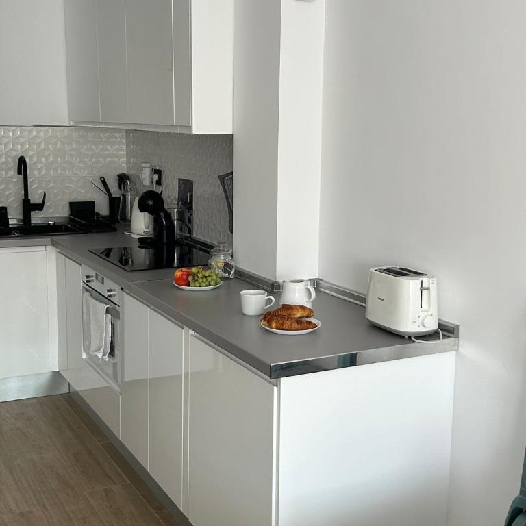 A top-floor modern apartment Located 100 meters from the beach - Apartamento de 2 dormitorios - 9