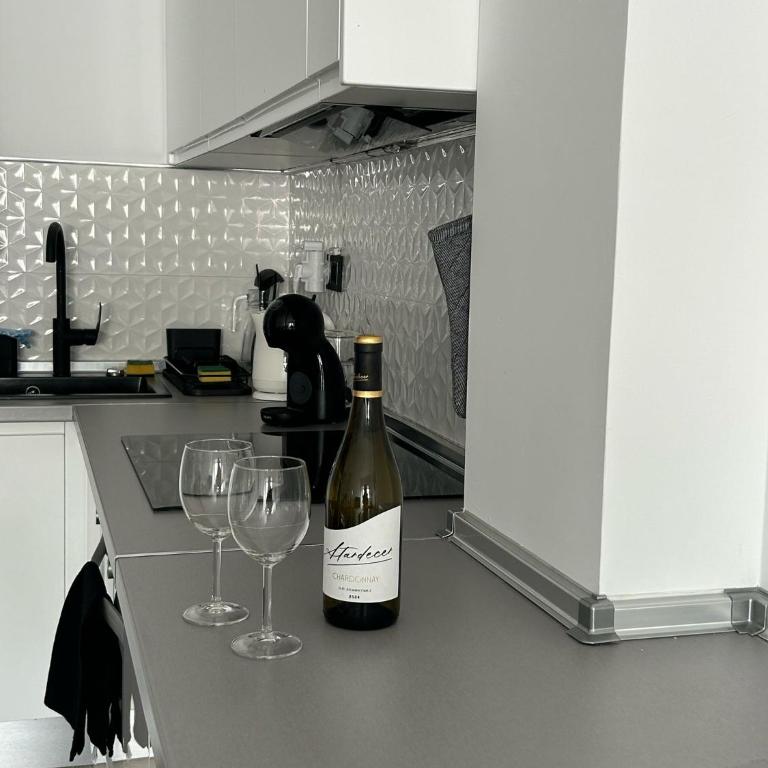 A top-floor modern apartment Located 100 meters from the beach - Apartamento de 2 dormitorios - 10