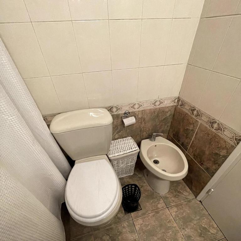 Duplex Moderno, Luminoso y Centrico en MVD 3 dormitorios 2 baños - Apartamento de 3 dormitorios - 30