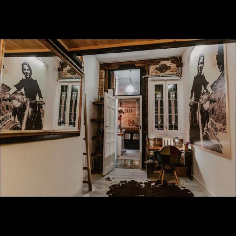 El antiguo taller de Guantes - Two-Bedroom Apartment - 14
