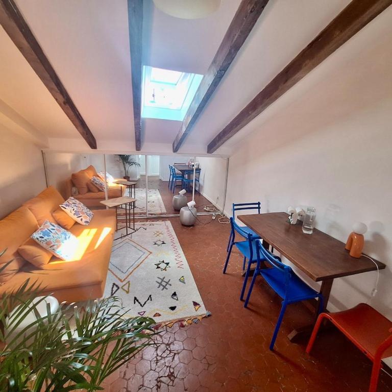 Lofty Hideout with 2 bedrooms - Appartement 1 Chambre - 3