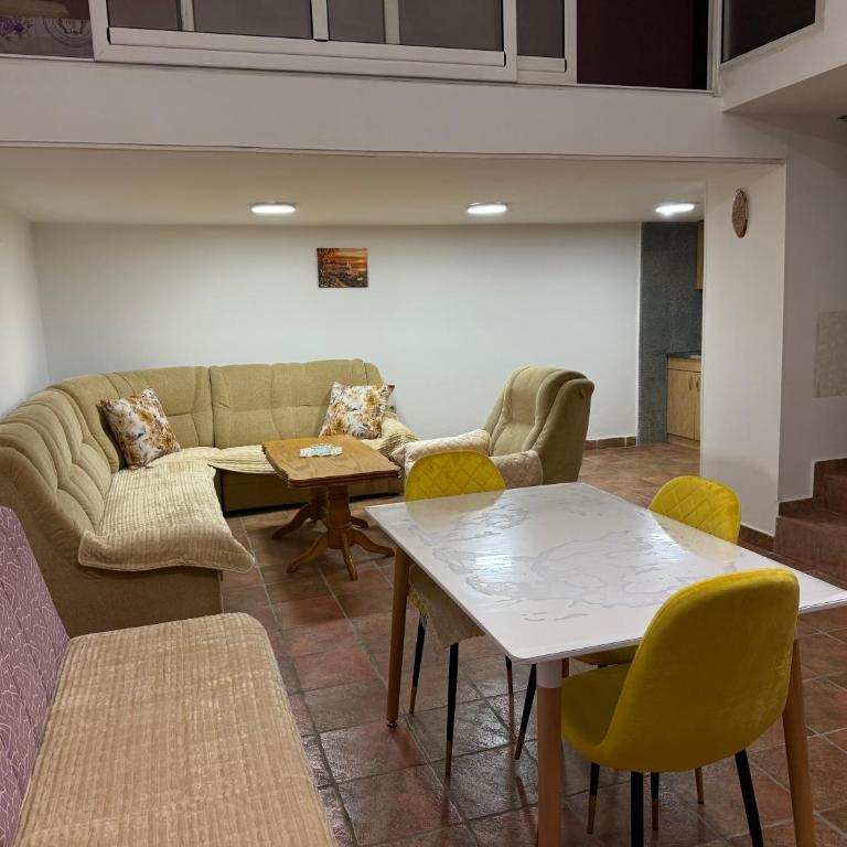 Apartman Anci - Two-Bedroom Apartment - 5