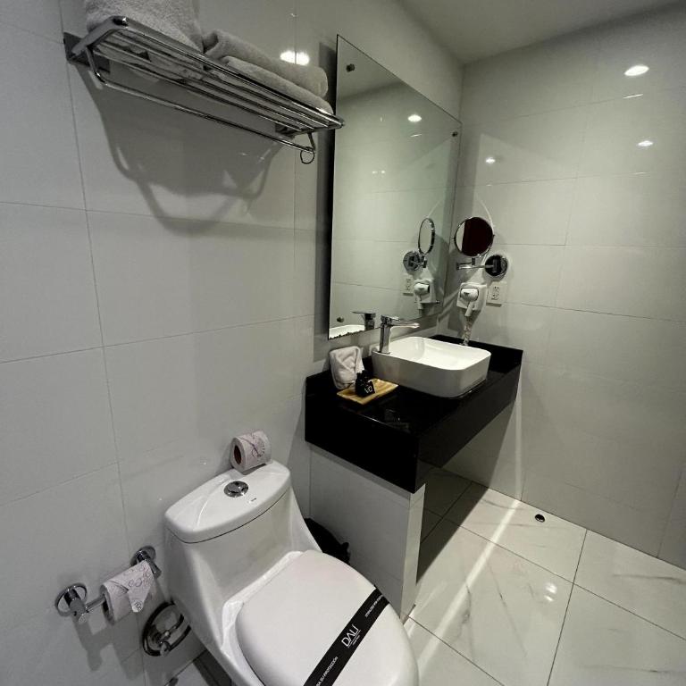 Hotel Dali Plaza Ejecutivo - Superior King Room - With View - 5