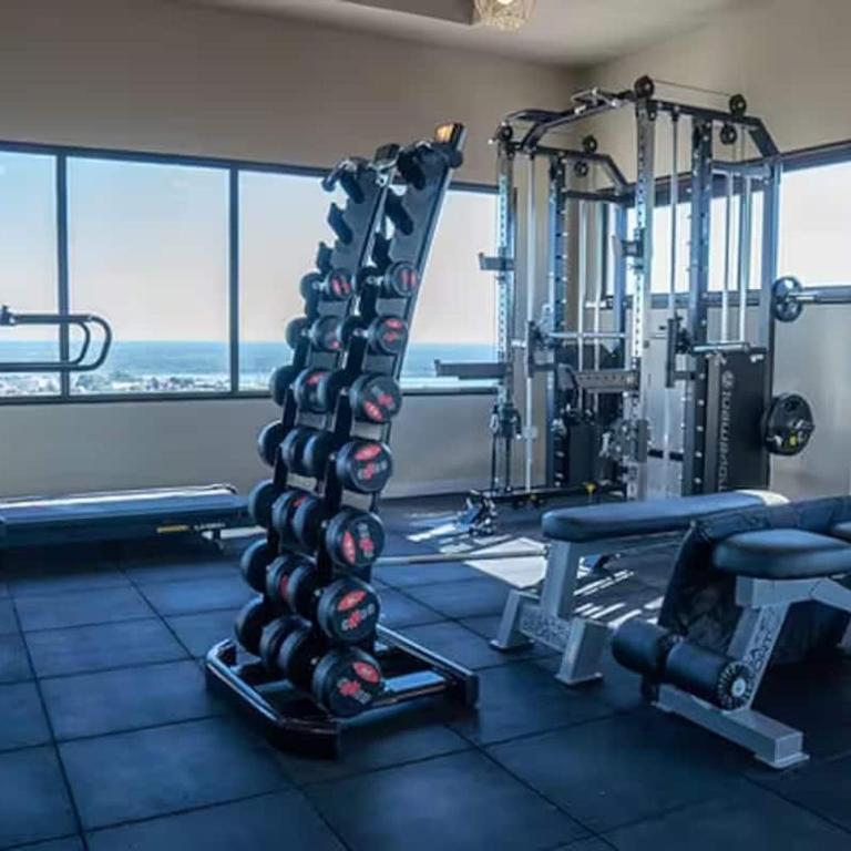 Apartmento con piscina y gimnasio en Asunción - One-Bedroom Apartment - 7