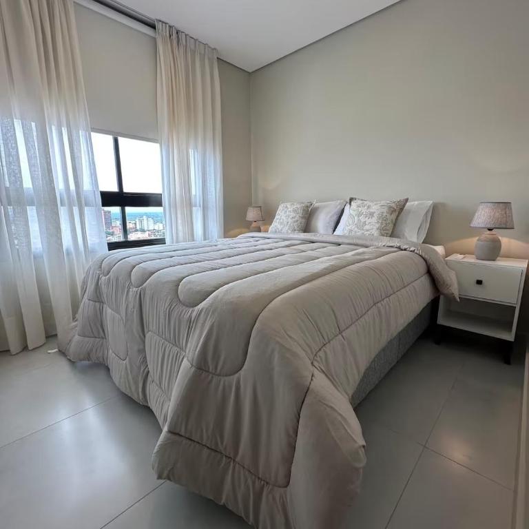 Apartmento con piscina y gimnasio en Asunción - One-Bedroom Apartment - 5
