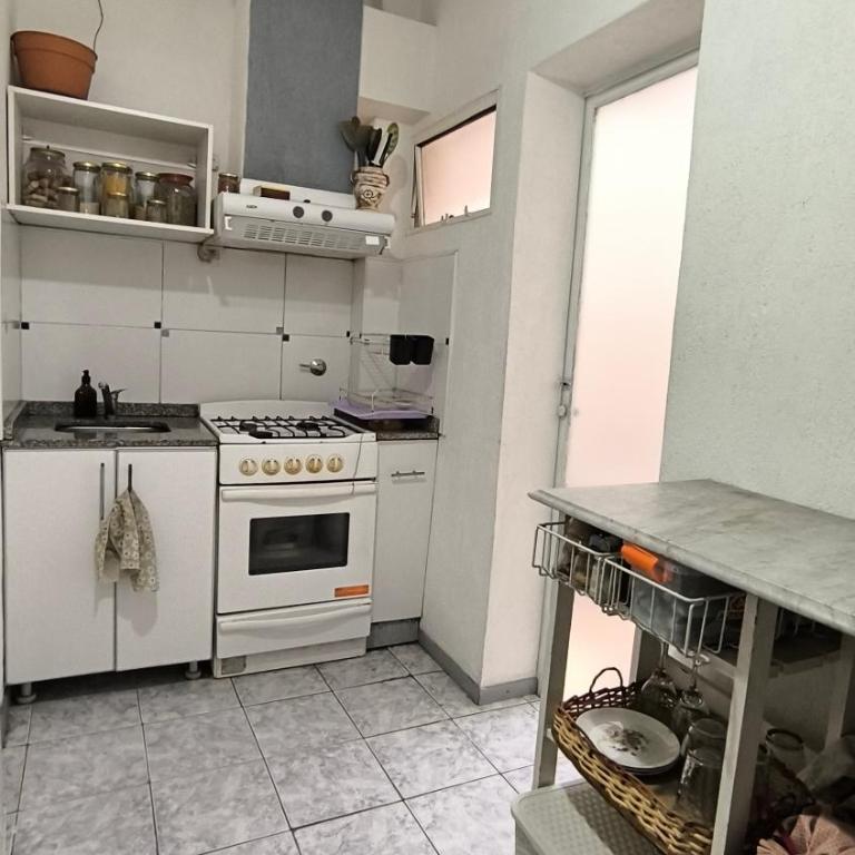 Habitación privada en corazón del bombal - Habitación Familiar con baño privado - 12
