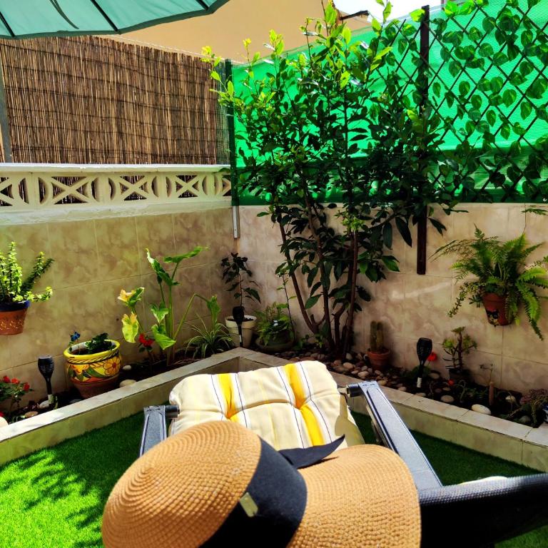 Escapada en Pareja con Jardín Privado - 100 m del Mar - Apartamento - Planta baja - 21