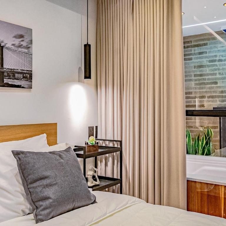 H405 Industrial Luxury Private Jacuzzi Views - Apartamento con vistas a la ciudad - 25