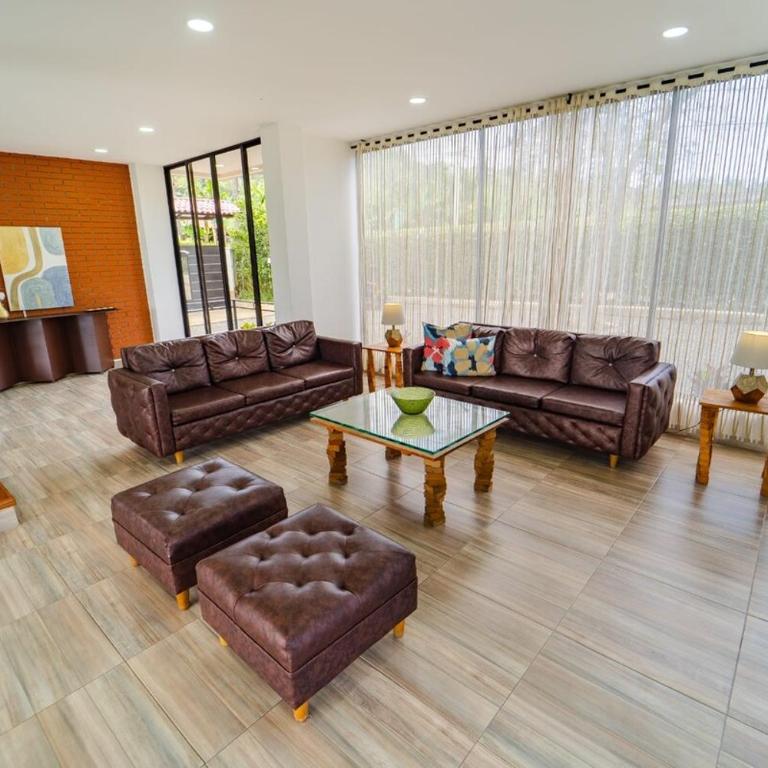 house, farm or villa in Pereira, Colombia - Villa - 1