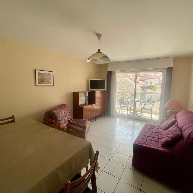 Charmant T2 avec Garage, Balcon Sud, à 250m Plage et 350m Marché Arago - FR-1-92-575 - Apartment (4 Adults) - 11