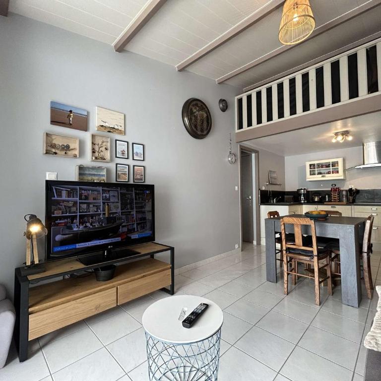 Maison confortable à 300m de l'océan avec terrasse et parking privatif - FR-1-224C-353 - Ferienhaus - 7