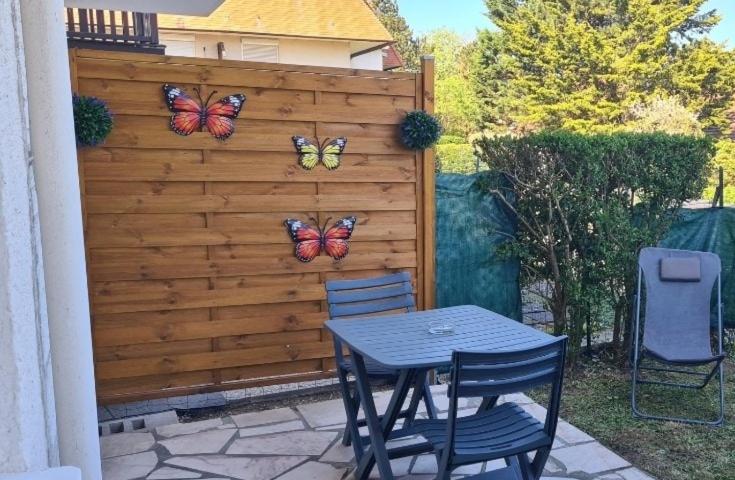 Cabourg - Jardin et terrasse proche de la plage - Studio with Garden View - 20